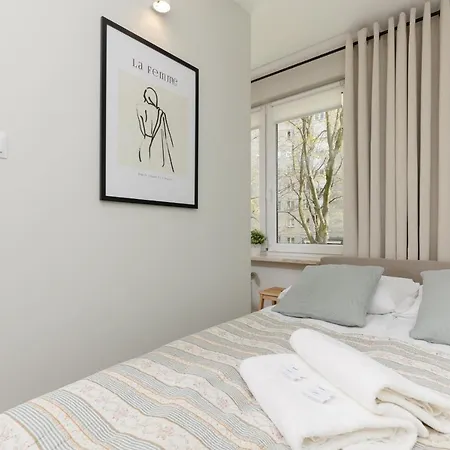 Aleja Jana Pawla II Studio Warsaw By Noclegi Renters Exteriér fotografie